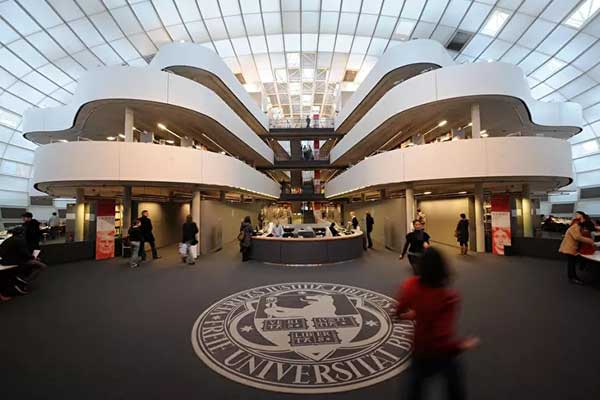 دانشگاه آزاد برلین (Free University of Berlin)